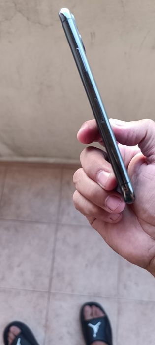 iPhone 11 Pro -перфектен
