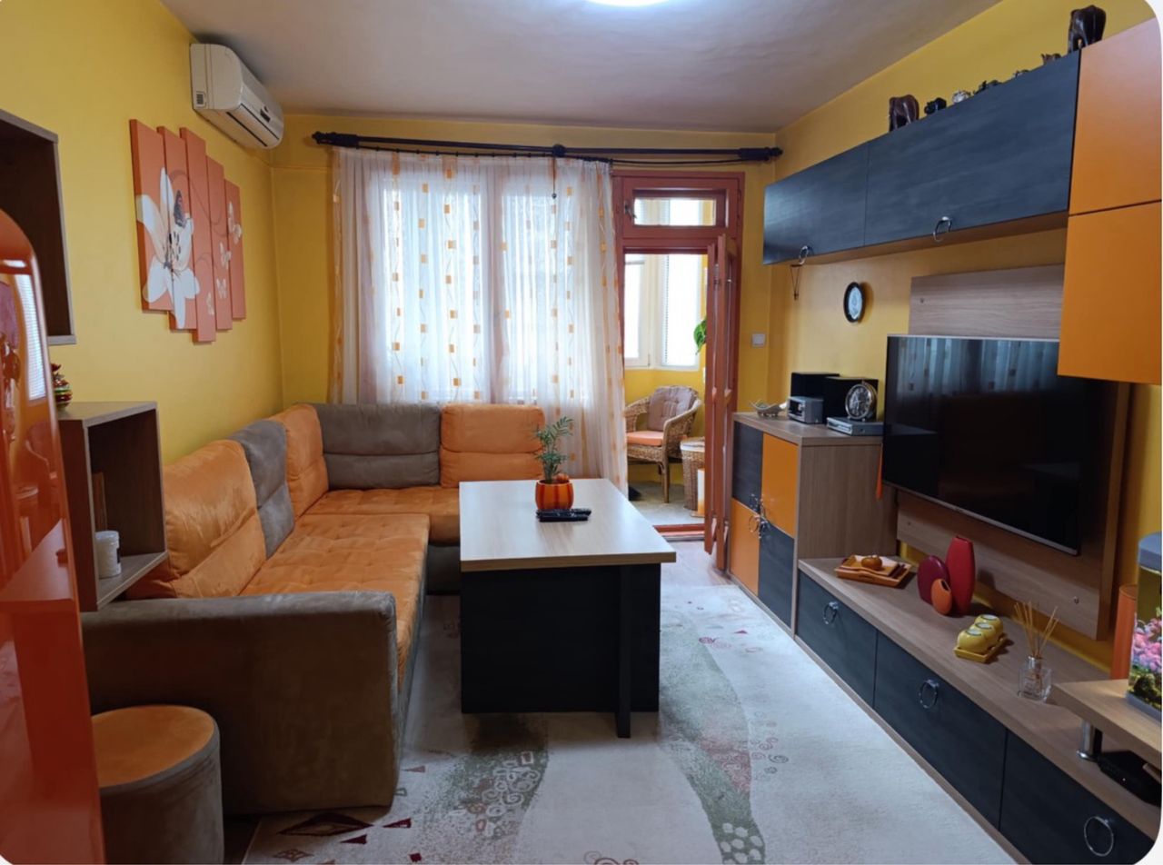 Продава се Тристаен апартамент в Варна, Базар Левски - 75 кв.м за 3467 €/кв.м - Снимка #4