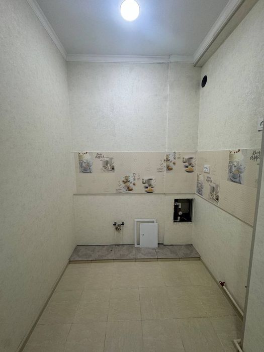 Срочно продаётся квартира 1 комнатная яшнабадский район олмос махалля