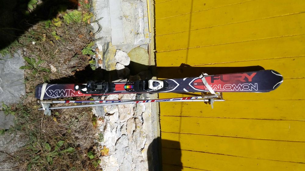 Ски екип BELFE, ски SALOMON 130см, щеки INTERSPORT, обувки TECHNO-pro