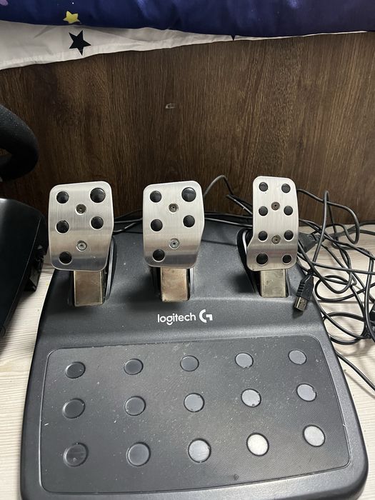 Volan logitech g29