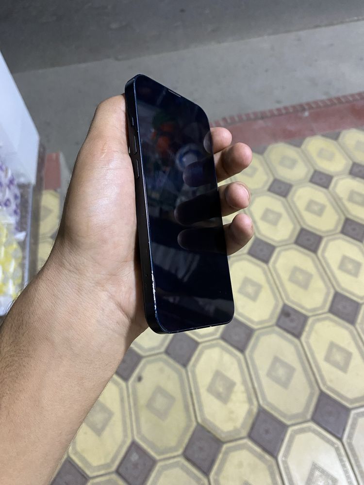 iPhone 13 karobka dakument