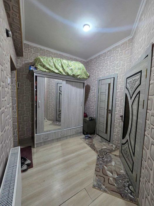 Продаётся 2х комн квартира на 3 этаже Ор-р Конечка