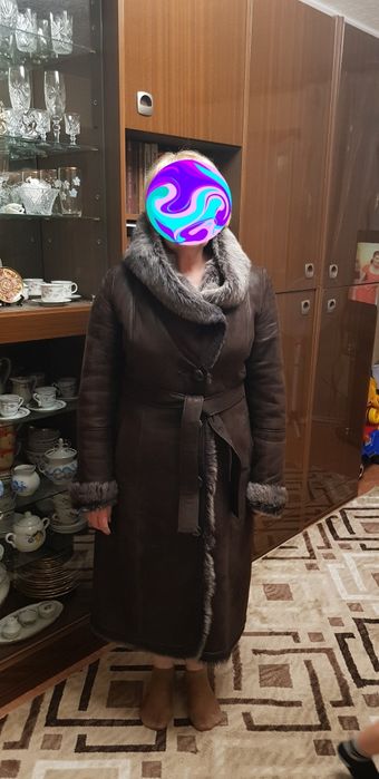 Продаётся дублёнка в отличном состоянии