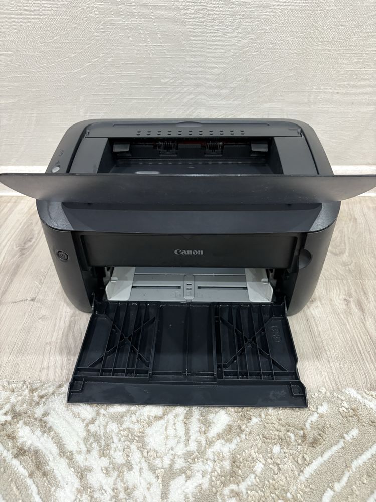 Лазерный принтер Canon LBP6000 в отличном состоянии