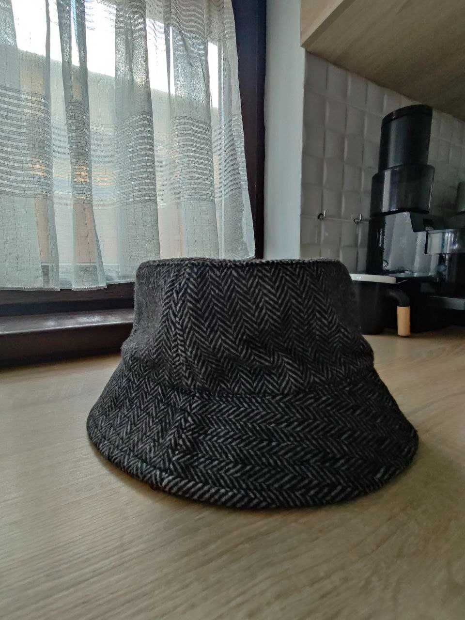 Pălărie tip Panama