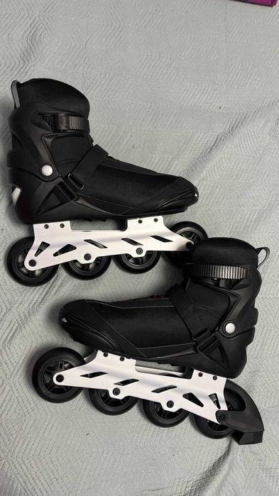 Patine cu rotile barbatesti marimea 45