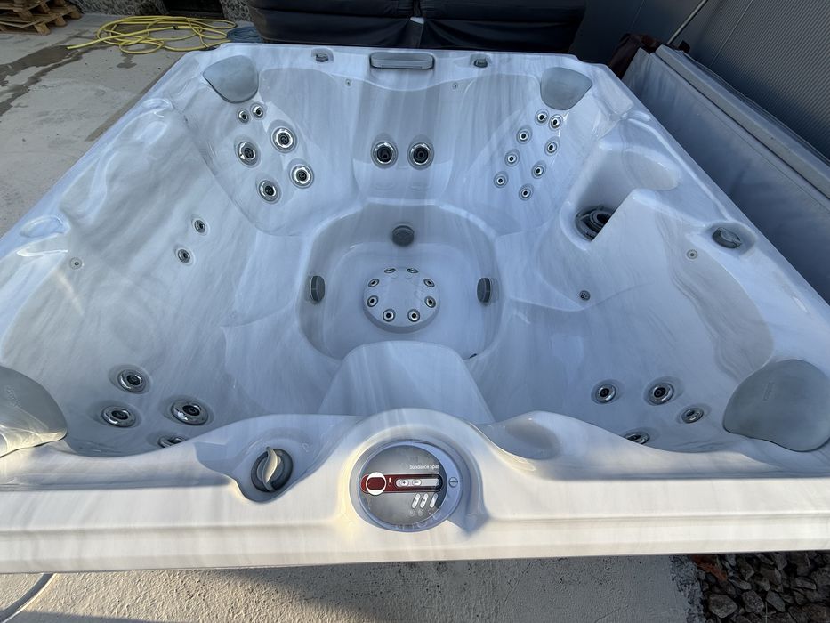 Jacuzzi Sundance Spa piscină ciubăr