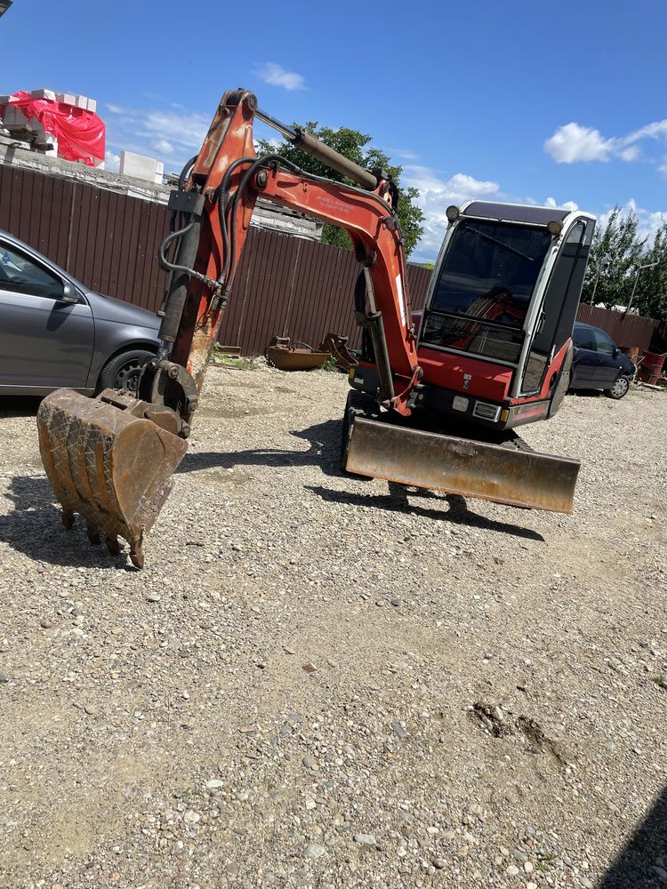 De Inchiriat Miniexcavator Dragasani Sort Nisip Statie