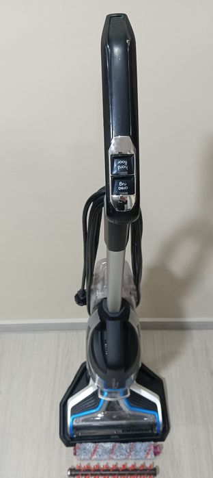 Вертикална прахосмукачка