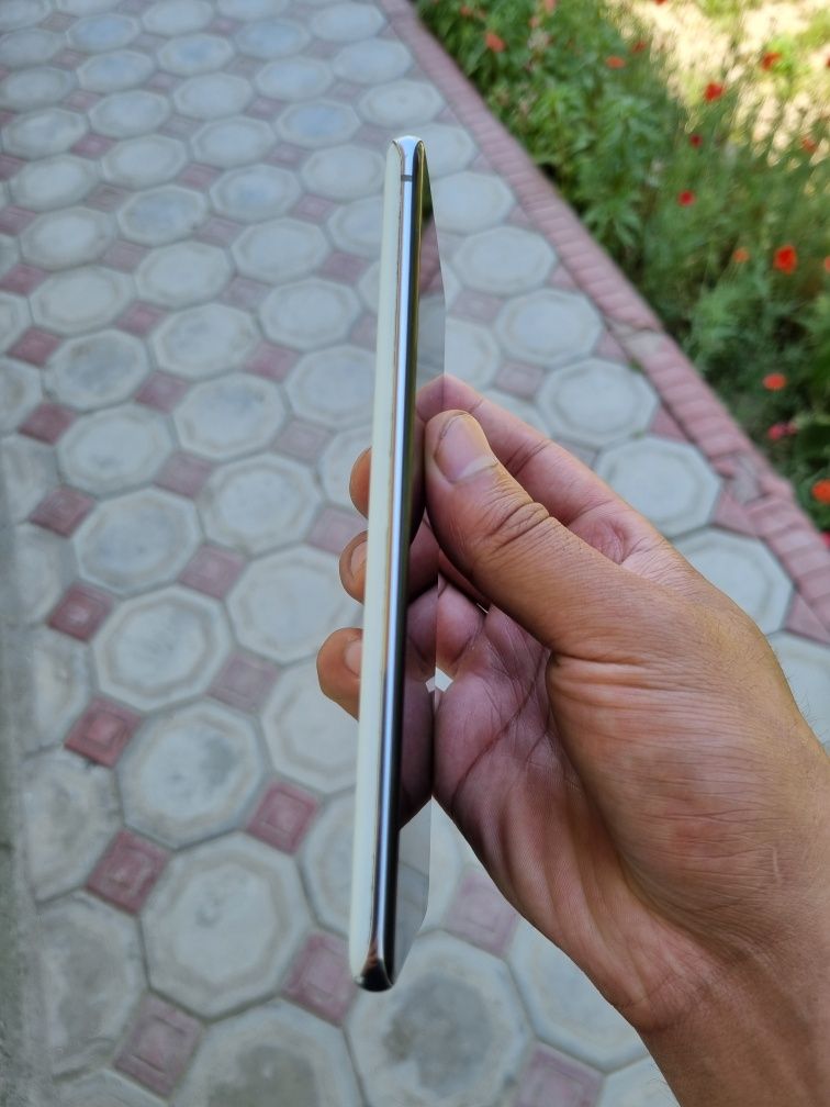 Galaxy s20 plus 12/256