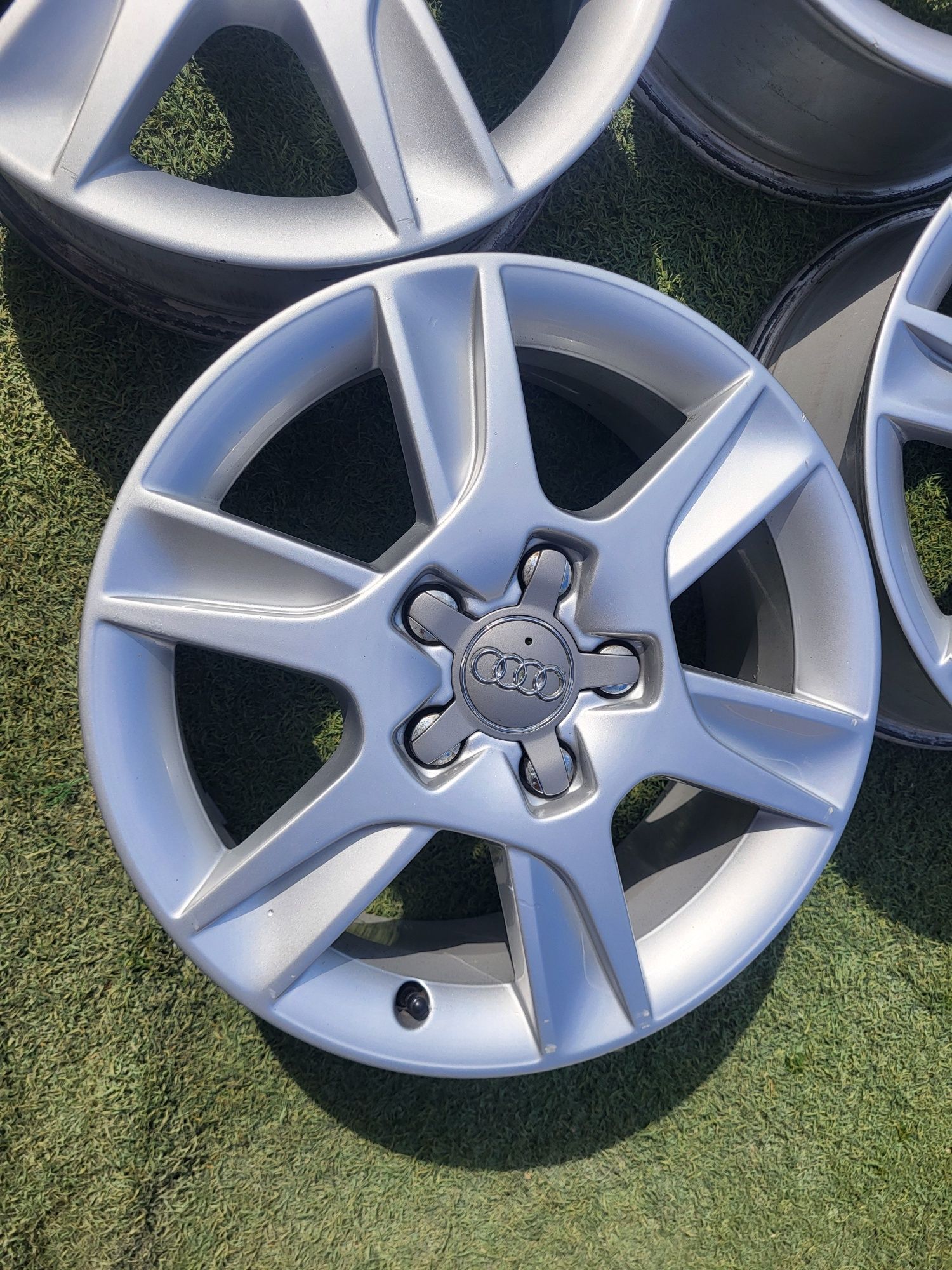 16 5x112 Audi A3 Bw Touran Caddy Golf Skoda 5х112