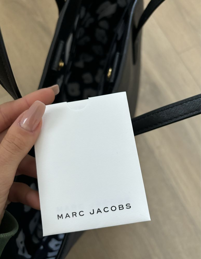 Geanta Marc Jacobs noua, cu eticheta