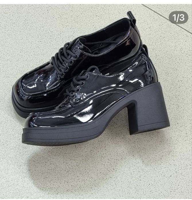 Продам спочно обувь