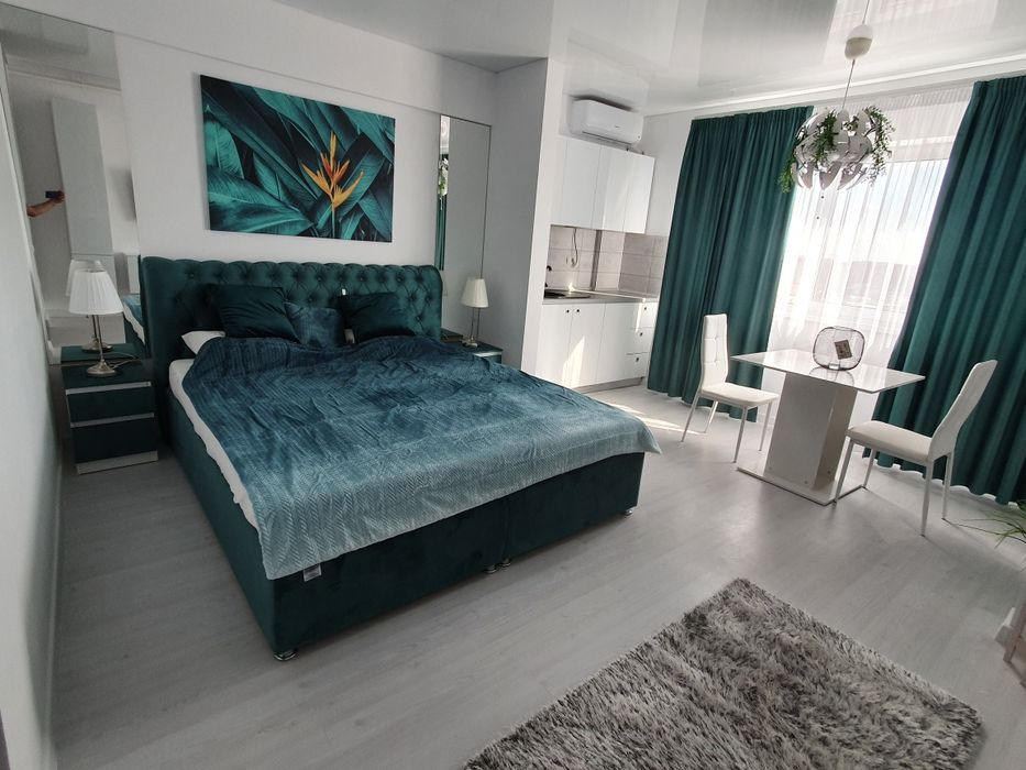 Proprietar inchiriez garsoniera in Pollux Residence!