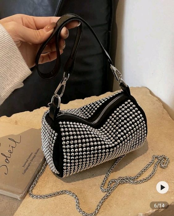 Малка сладка дамска чанта