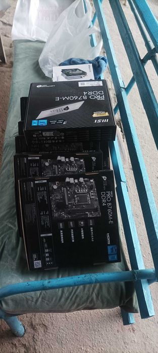 Comyuter kiyslar sotiladi 3.5 oy ishlagan xamma narsasi yangi