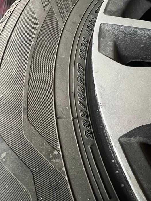 Новые покрышки 225/65 R17