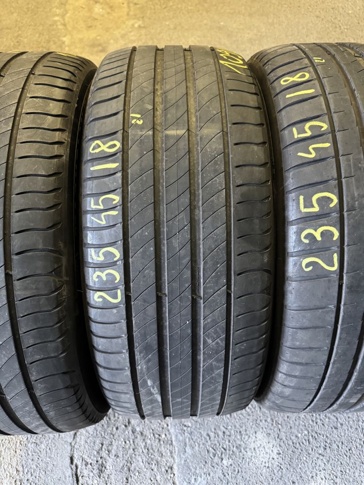 235 45 18 anvelope vara Michelin Dot2021