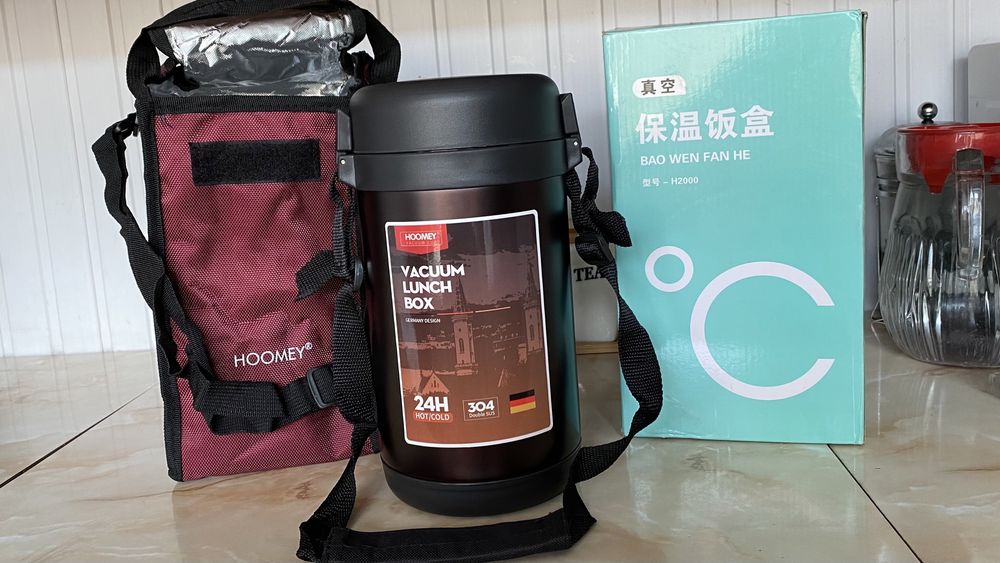 Ланч бокс с термо сумкой для обедов (новый)