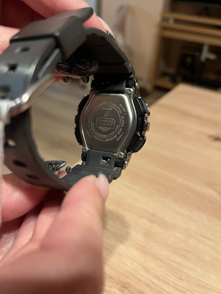 Дамски часовник Casio g-schock GM-S110B