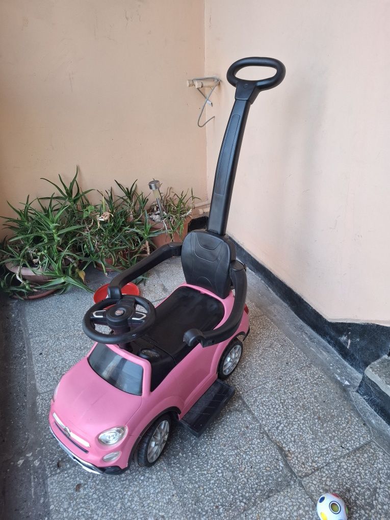 Ride-on количка с родителски контрол
