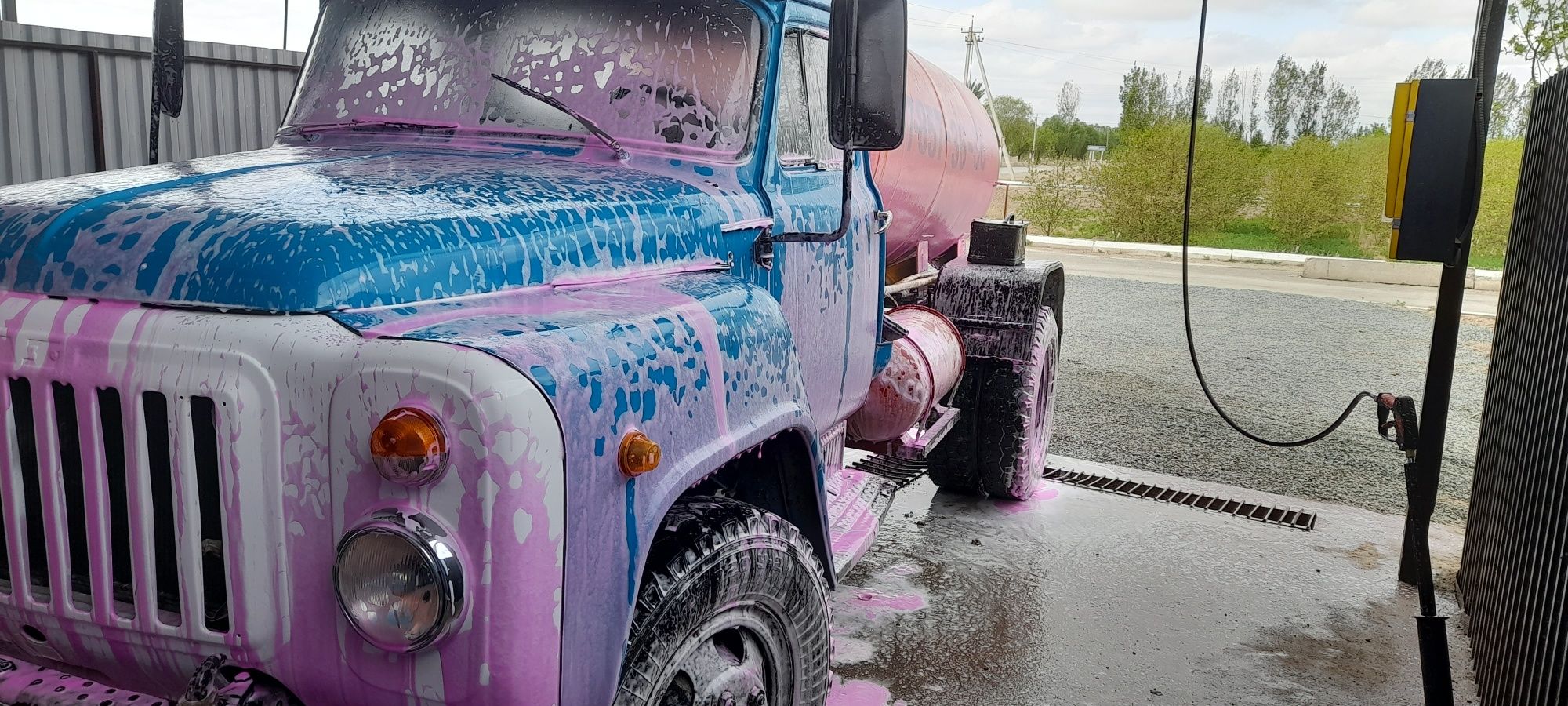 Gaz53 gavnovo'z sotiladi