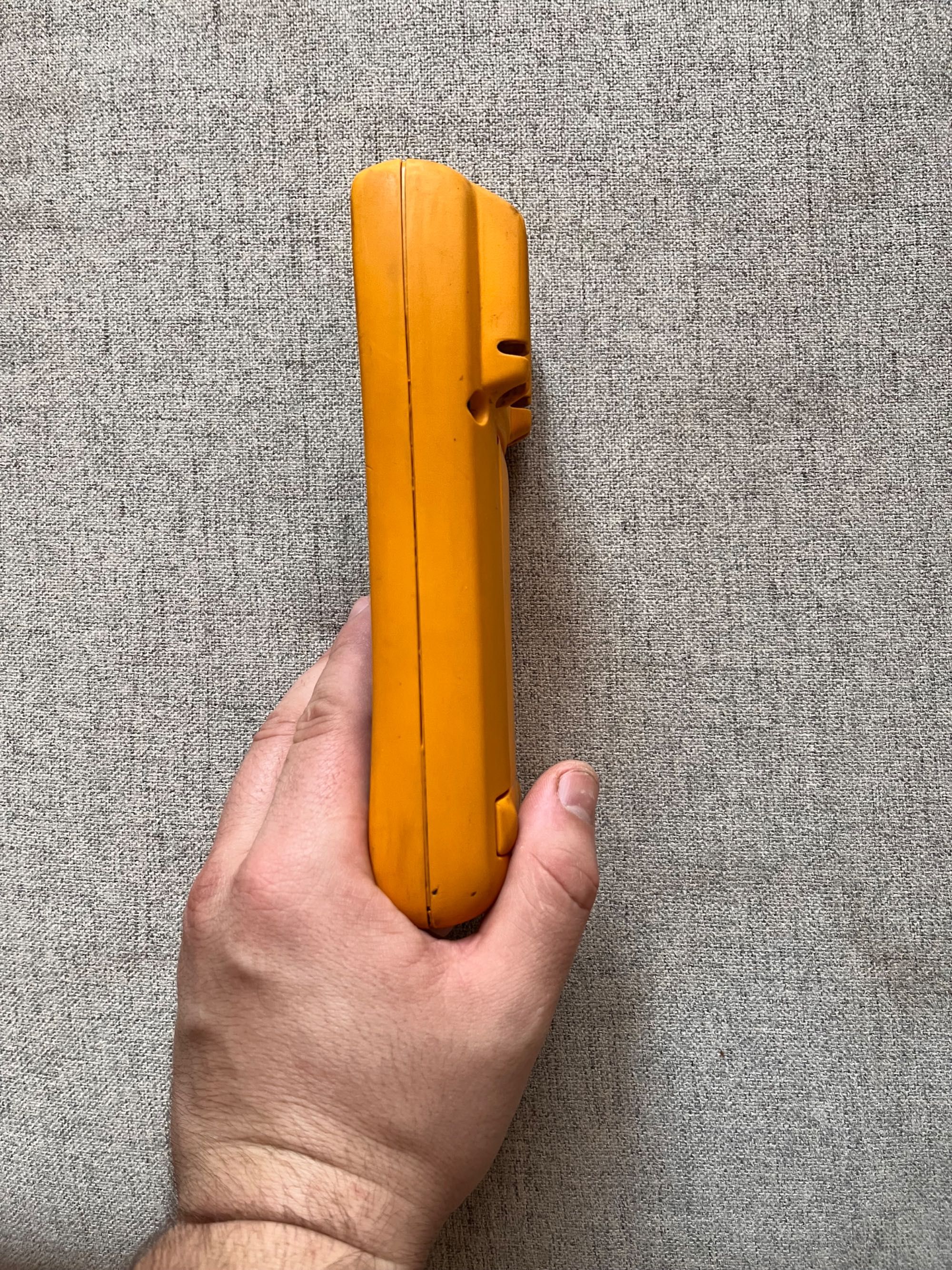 Fluke 175 True RMS multimeter