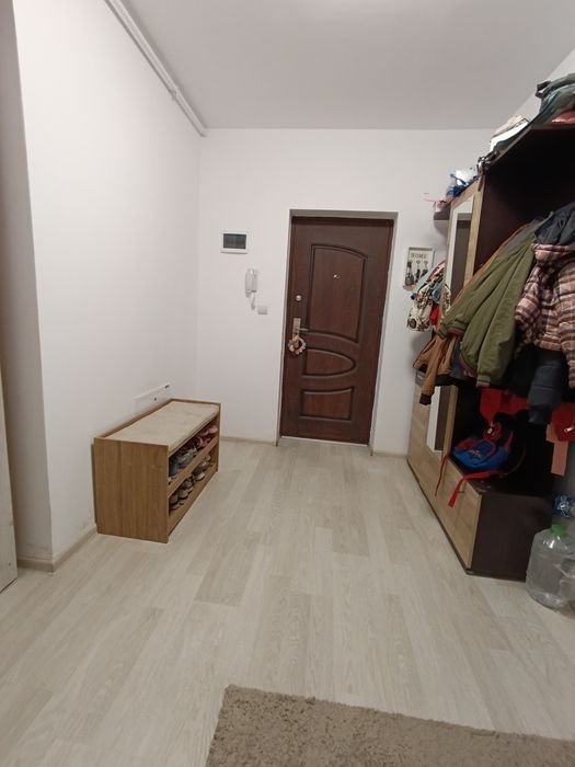 PROPRIETAR VAND Apartament cu 3 camere- Giroc