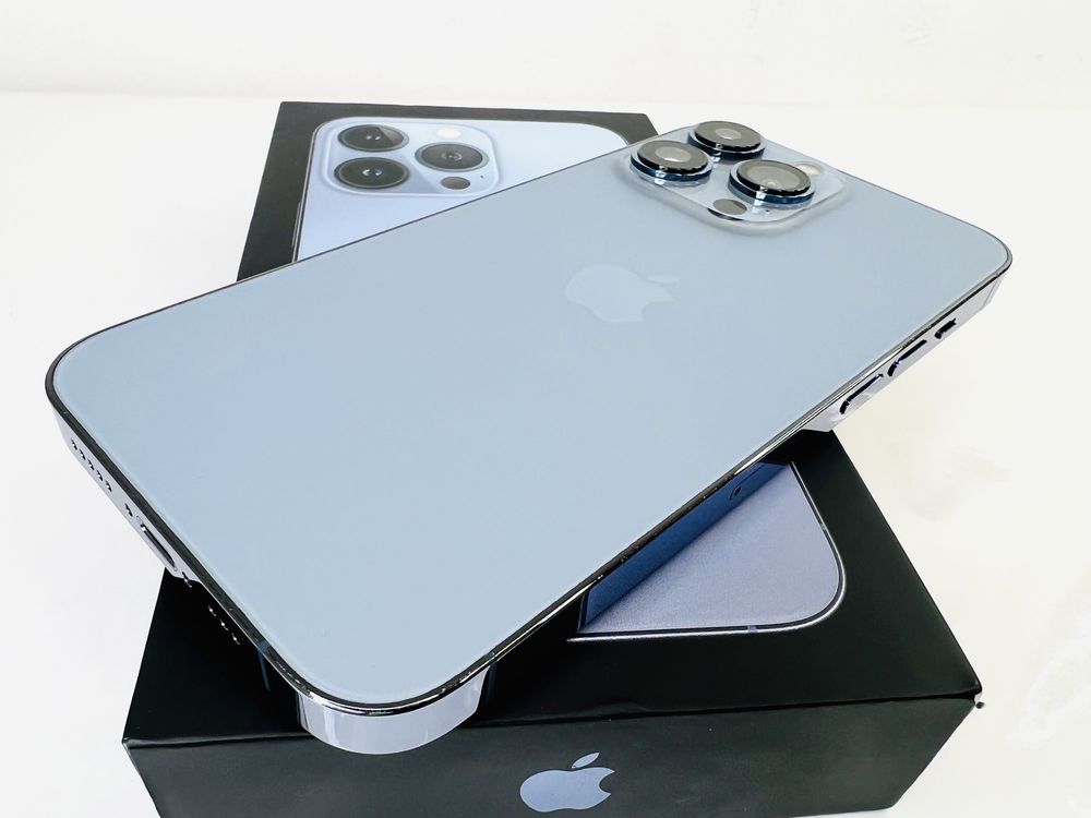 Apple iPhone 13 Pro Max 256GB Sierra Blue Перфектен! Гаранция!
