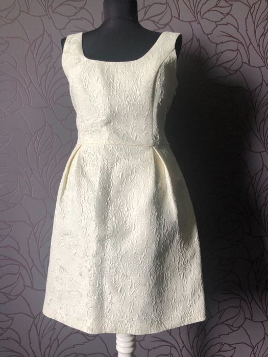 Rochie Oasis cu model in relief