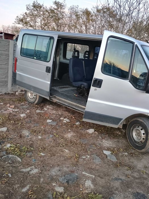 Vând Fiat Ducato