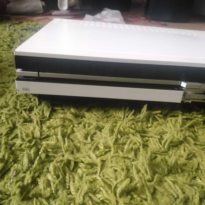 Video player VHS model Bang& Olufsen BAO VX 5000
