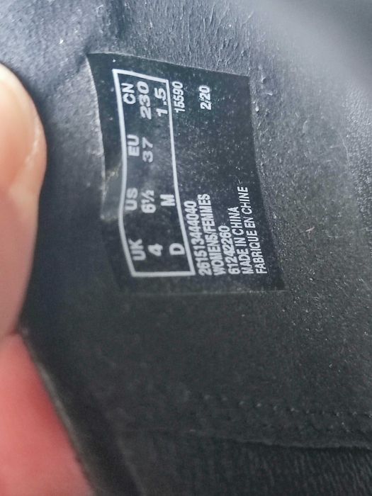 Vând balerini din piele Clarks_marimea 36.