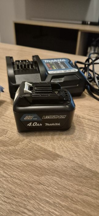 Makita masina de taiat tigla si sticla, acumulator + incarcator