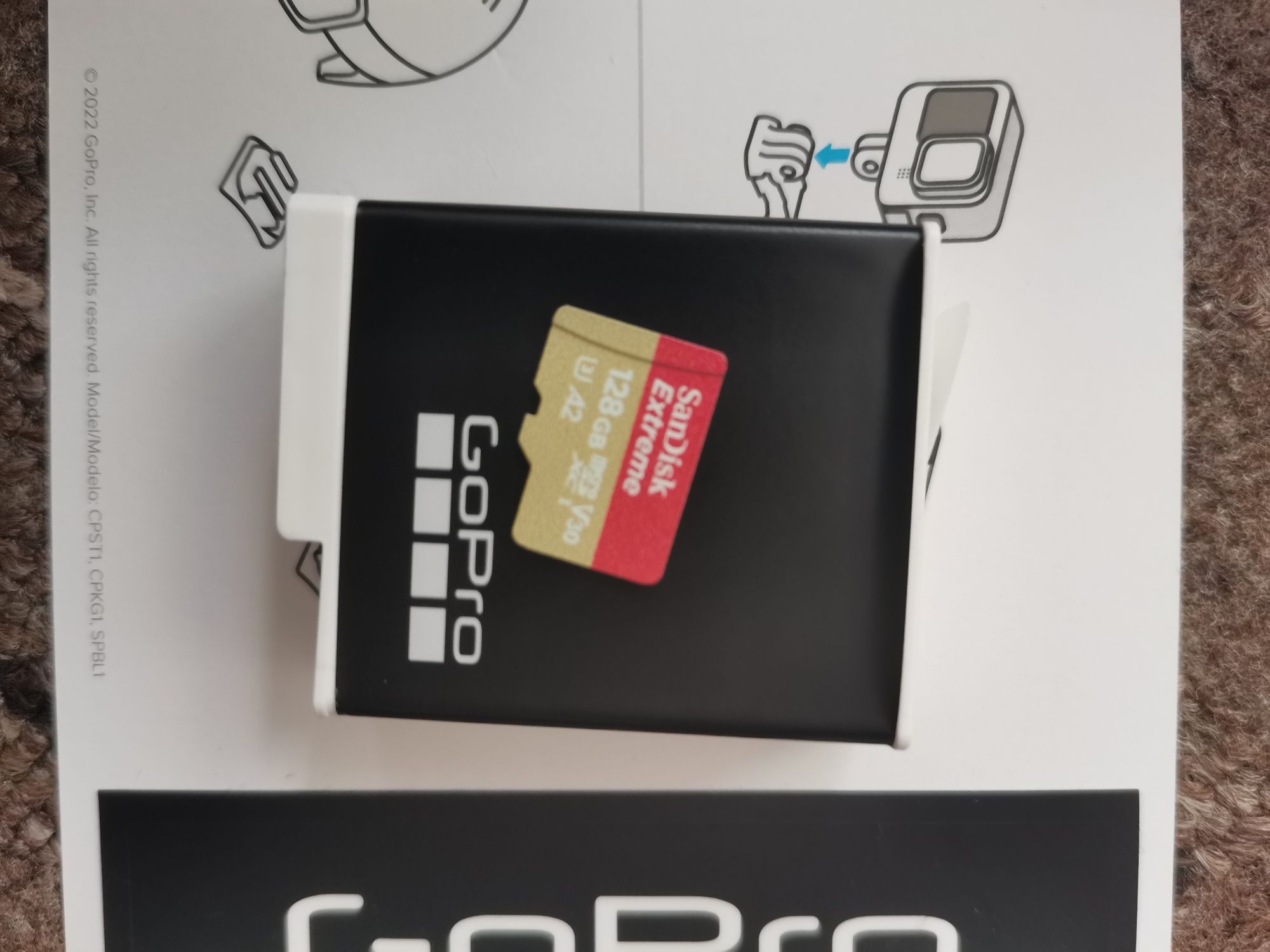 GoPro 11 Black + card de memorie