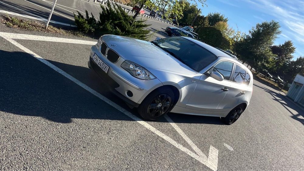 vand bmw seria 1!