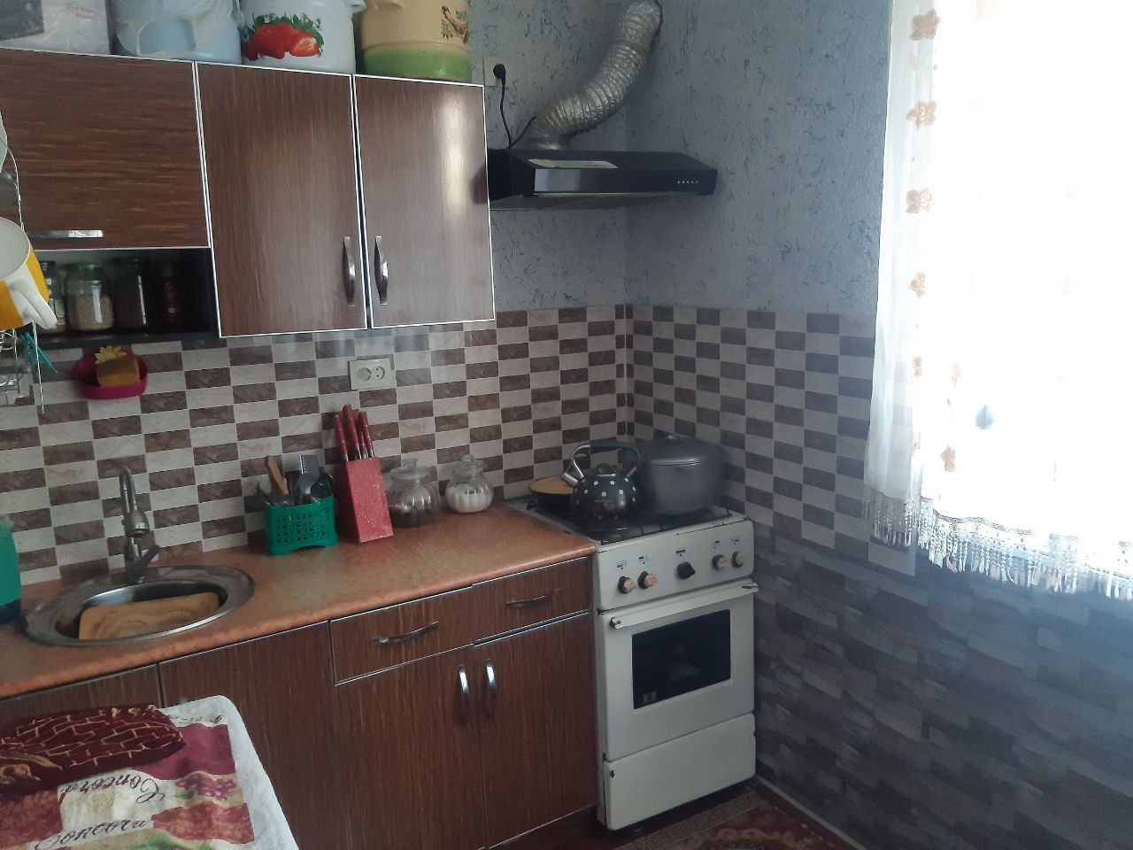 Srochna arzon narxda 3 xonali uy sotiladi
