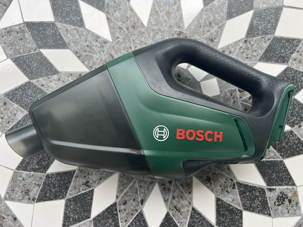 Безжична прахосмукачка Bosch UniversalVac 18 – В гаранция!