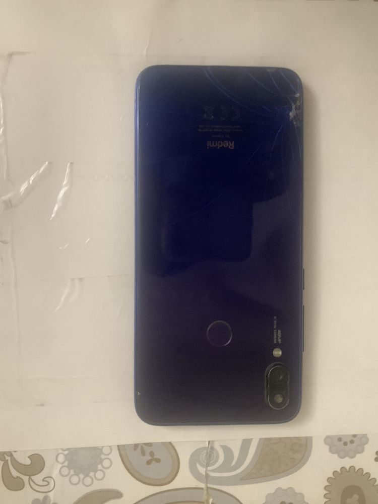 Смартфон Redmi note 7