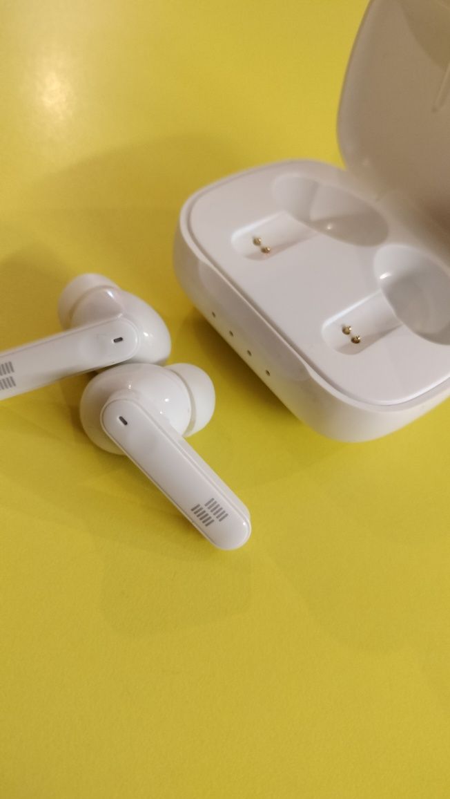 Nanobuds Lite True Wireless