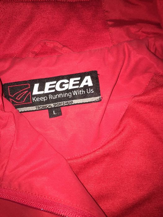 Trening Legea ca nou, purtat de doua ori, marimea L