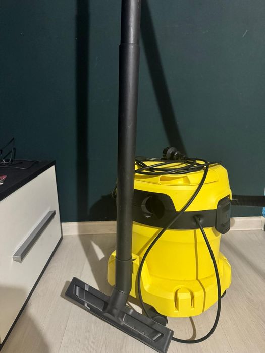 Aspirator umed/uscat Karcher  WD2 Plus V-12/4/18 1000W