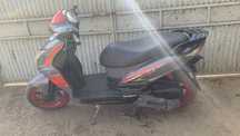 Vând scuter sym 125 4t