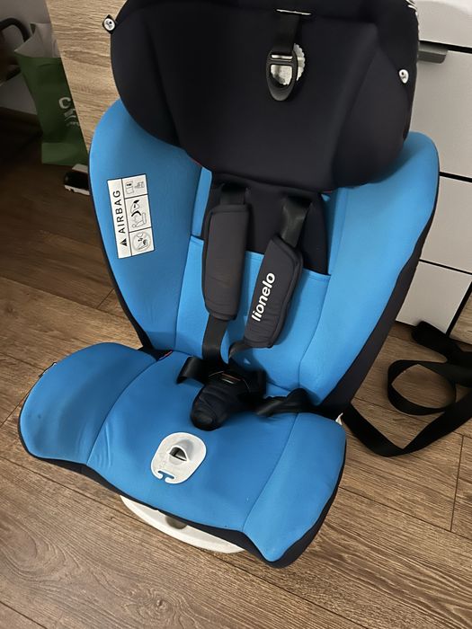 Scaun auto copii lionelo bastian isofix