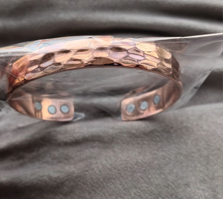 Bratara din cupru cu magneti