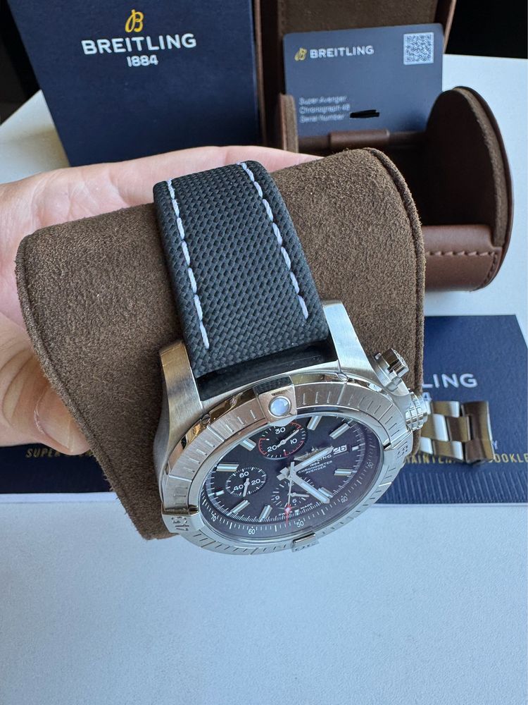 Breitling Super Avenger 48mm A13375