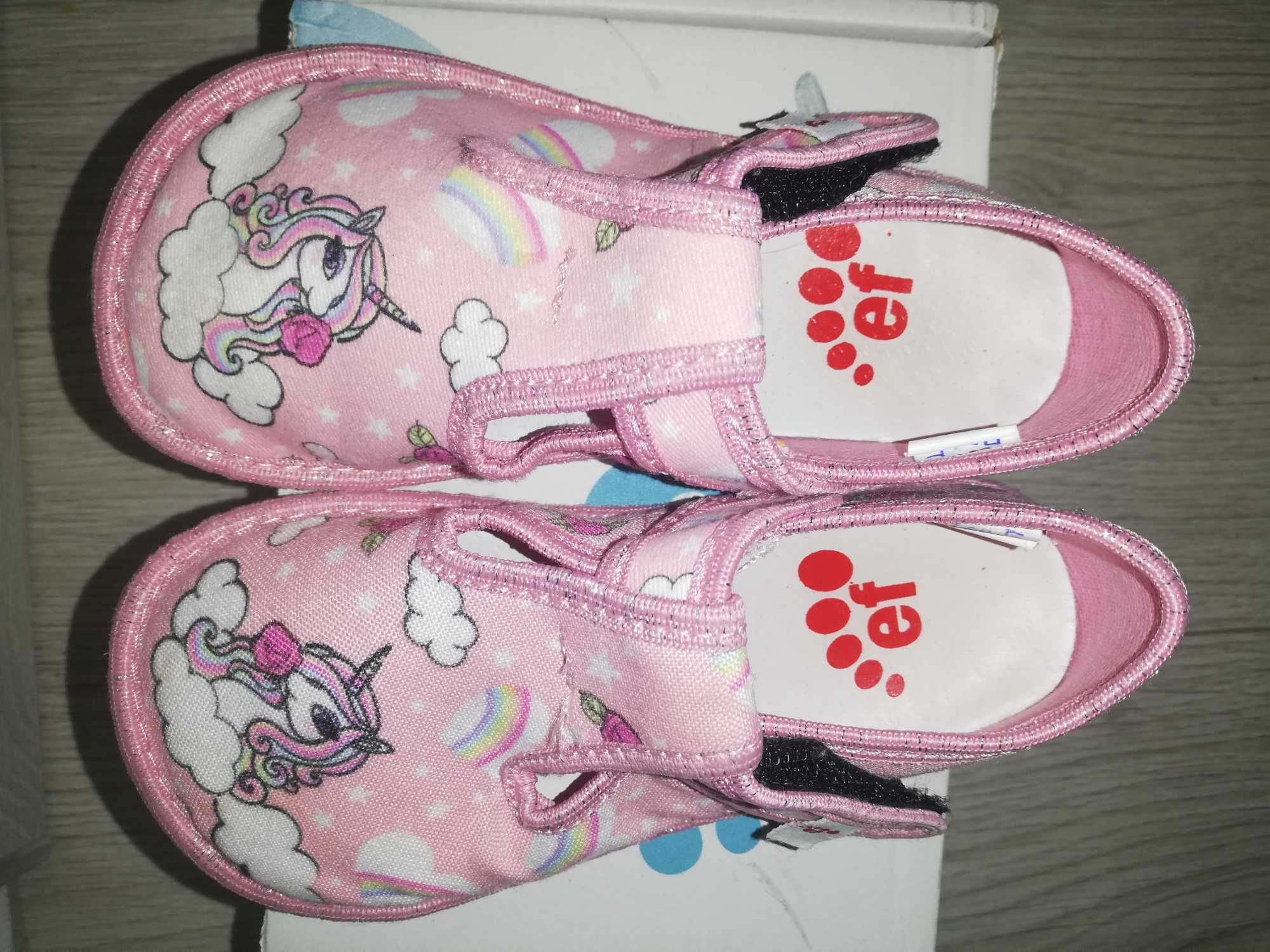 Боси пантофи EF Barefoot 24
