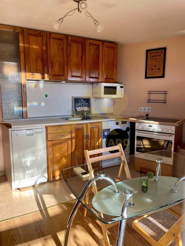 Продава се Двустаен апартамент в София, Център - 60 кв.м за 3000 €/кв.м - Снимка #14