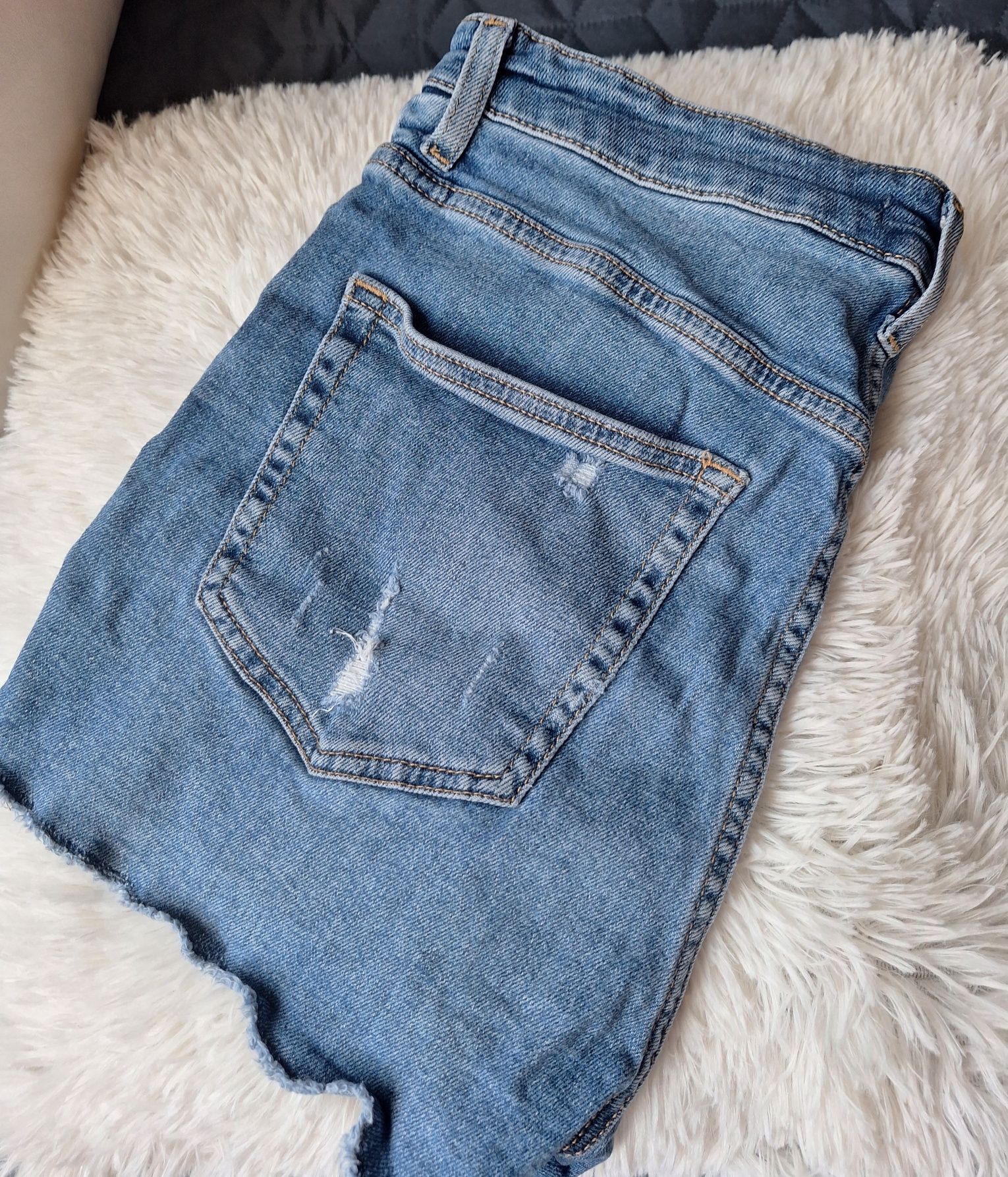 Къси дънкови панталонки-H&M